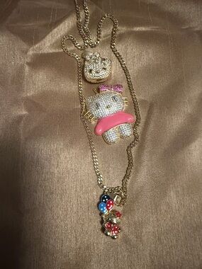 Hello Kitty Gold-Necklace 3-Pendant